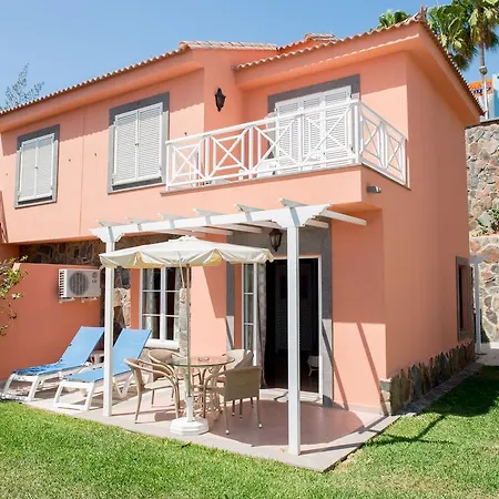 פארק נופש Santa Ana 5*